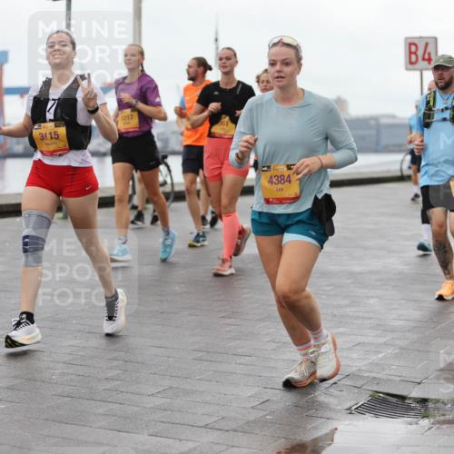 13.09.2026 - Kiel Lauf Andreas Tolksdorf http://msf.ph/oto/10405294 13.09.2026 11:06:31 Kiellinie 450, 3115, 1017, 98, 4384, 4, 5919, 10403 meine-sportfotos.de