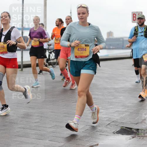 13.09.2026 - Kiel Lauf Andreas Tolksdorf http://msf.ph/oto/10405297 13.09.2026 11:06:31 Kiellinie 450, 38, 3115, 1017, 1, 35, 4384, 5919, 10403 meine-sportfotos.de