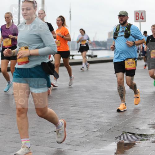 13.09.2026 - Kiel Lauf Andreas Tolksdorf http://msf.ph/oto/10405309 13.09.2026 11:06:32 Kiellinie 1017, 5919, 4, 10403 meine-sportfotos.de