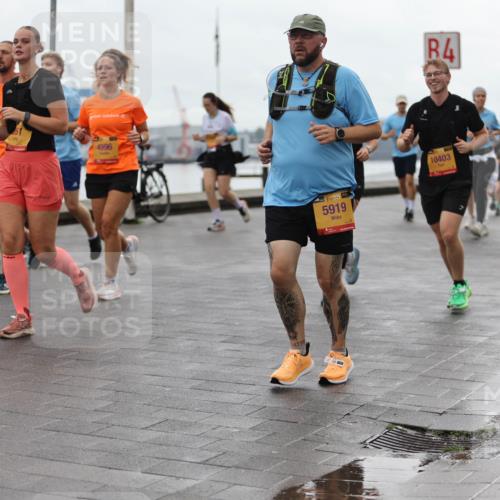 13.09.2026 - Kiel Lauf Andreas Tolksdorf http://msf.ph/oto/10405320 13.09.2026 11:06:32 Kiellinie 4996, 4, 38, 5919, 10403, 2294 meine-sportfotos.de