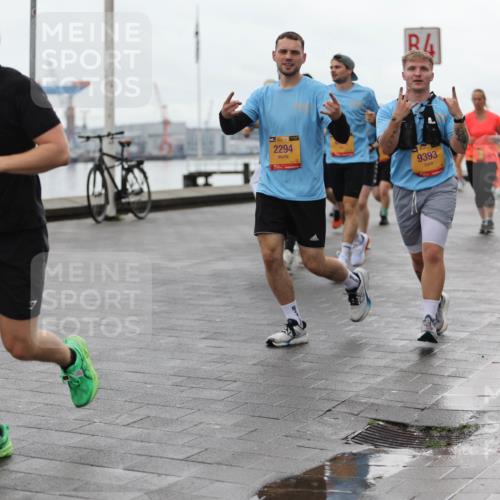 13.09.2026 - Kiel Lauf Andreas Tolksdorf http://msf.ph/oto/10405347 13.09.2026 11:06:35 Kiellinie 10403, 39, 2294, 9393, 12014 meine-sportfotos.de
