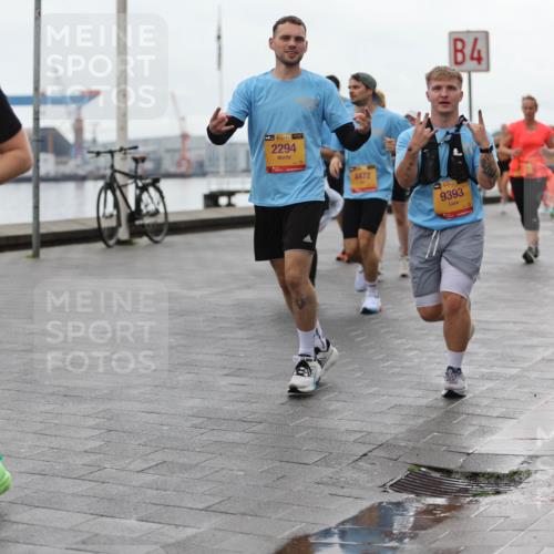 13.09.2026 - Kiel Lauf Andreas Tolksdorf http://msf.ph/oto/10405350 13.09.2026 11:06:35 Kiellinie 10403, 39, 2294, 4, 4472, 38, 9393, 12014 meine-sportfotos.de