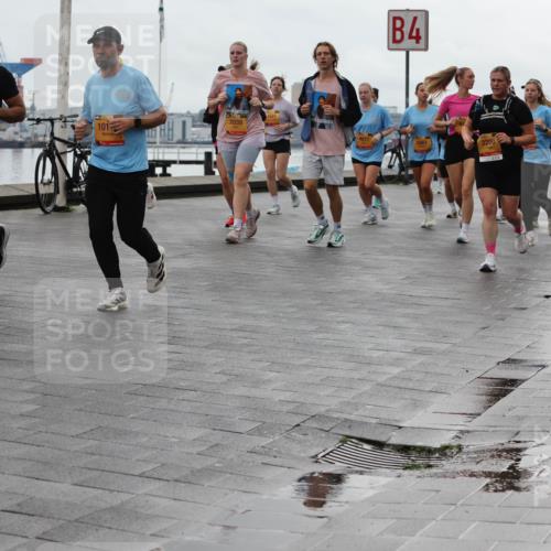 13.09.2026 - Kiel Lauf Andreas Tolksdorf http://msf.ph/oto/10405373 13.09.2026 11:06:49 Kiellinie 1, 39, 6442, 7039, 101, 3441, 4, 2200 meine-sportfotos.de