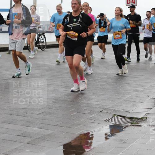 13.09.2026 - Kiel Lauf Andreas Tolksdorf http://msf.ph/oto/10405415 13.09.2026 11:06:51 Kiellinie 7039, 807, 2200, 6765, 8239, 4, 6764, 559 meine-sportfotos.de