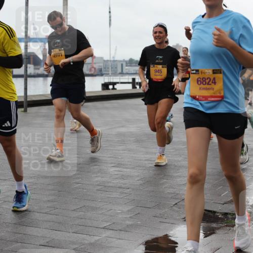 13.09.2026 - Kiel Lauf Andreas Tolksdorf http://msf.ph/oto/10405488 13.09.2026 11:06:58 Kiellinie 12540, 39, 58, 12771, 945, 4, 38, 6824, 57839 meine-sportfotos.de
