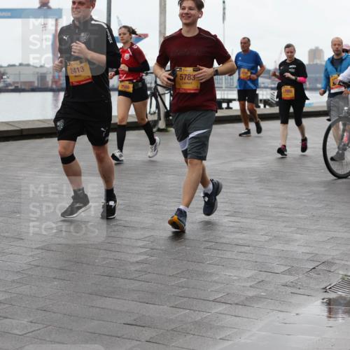 13.09.2026 - Kiel Lauf Andreas Tolksdorf http://msf.ph/oto/10405543 13.09.2026 11:07:02 Kiellinie 3, 1, 38, 2413, 2588, 38, 5783, 4, 5598, 12688 meine-sportfotos.de