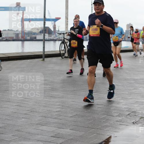 13.09.2026 - Kiel Lauf Andreas Tolksdorf http://msf.ph/oto/10405559 13.09.2026 11:07:03 Kiellinie 2588, 31, 39, 5598, 12688, 4 meine-sportfotos.de