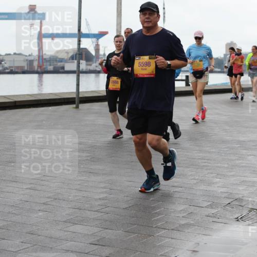 13.09.2026 - Kiel Lauf Andreas Tolksdorf http://msf.ph/oto/10405563 13.09.2026 11:07:03 Kiellinie 2588, 12688, 5598, 4 meine-sportfotos.de