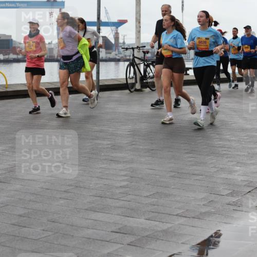 13.09.2026 - Kiel Lauf Andreas Tolksdorf http://msf.ph/oto/10405623 13.09.2026 11:07:08 Kiellinie 2164, 38, 6826, 4, 12295 meine-sportfotos.de