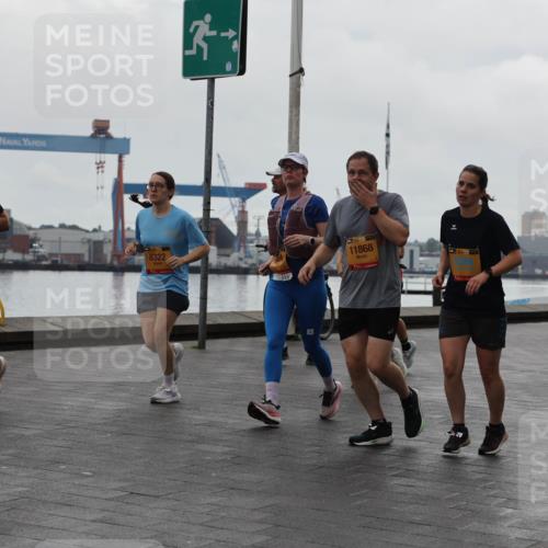 13.09.2026 - Kiel Lauf Andreas Tolksdorf http://msf.ph/oto/10405747 13.09.2026 11:07:19 Kiellinie 213, 3697, 39, 12615, 38, 8322, 39, 11868, 4, 1, 38, 108 meine-sportfotos.de