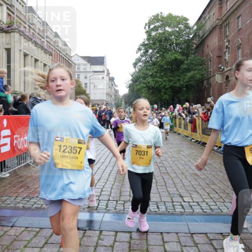 13.09.2026 - Kiel Lauf Yannick Fuchs http://msf.ph/oto/10405801 13.09.2026 08:57:52 Ziel 57, 1520, 2326, 2964, 3020, 3359, 3375, 3691, 4182, 4185, 4321, 5093, 5219, 5666, 5733, 5895, 6056, 7058, 7604, 7609, 8668, 8838, 9085, 9582, 9870, 9872, 10757, 10847, 10889, 11144, 11227, 11339, 11640, 11860, 12157, 160, 406, 689, 700, 1051, 1546, 1714, 1769, 2128, 2129, 2439, 3359, 3382, 4321, 4382, 4383, 4834, 5006, 5219, 5244, 5762, 5765, 5984, 6459, 7478, 7547, 7608, 7715, 9062, 9324, 9579, 10876, 10892, 11356, 1462, 1791, 2908, 3567, 3891, 4025, 8674, 8675, 8682 meine-sportfotos.de