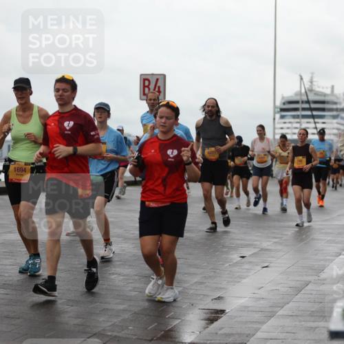 13.09.2026 - Kiel Lauf Andreas Tolksdorf http://msf.ph/oto/10405818 13.09.2026 11:07:29 Kiellinie 11540, 1694, 2036, 4, 2034, 6227, 742, 9 meine-sportfotos.de