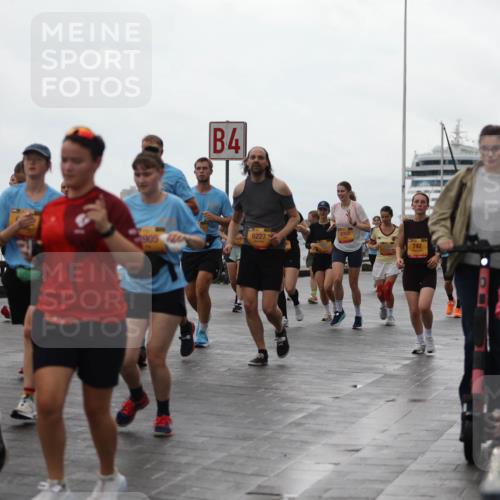 13.09.2026 - Kiel Lauf Andreas Tolksdorf http://msf.ph/oto/10405826 13.09.2026 11:07:30 Kiellinie 4, 905, 6227, 742 meine-sportfotos.de