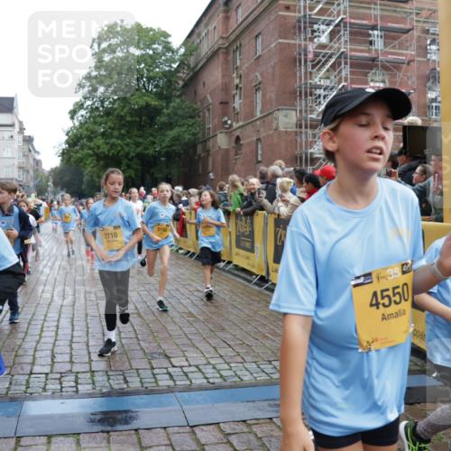 13.09.2026 - Kiel Lauf Yannick Fuchs http://msf.ph/oto/10405860 13.09.2026 08:57:59 Ziel 57, 1462, 1791, 2326, 2964, 3020, 3891, 4025, 4185, 5093, 5666, 5895, 6056, 6350, 6984, 7604, 8668, 8674, 8675, 8682, 8838, 9085, 9582, 9872, 10350, 10427, 10757, 10847, 10889, 11142, 11144, 11227, 11339, 11860, 160, 406, 689, 700, 1051, 1520, 1546, 1714, 1769, 2128, 2129, 2439, 3359, 3375, 3691, 4182, 4321, 4382, 4383, 4834, 5006, 5219, 5244, 5733, 5762, 5765, 5895, 5984, 6459, 7058, 7478, 7547, 7604, 7608, 7609, 7715, 8668, 9062, 9324, 9579, 10876, 11356, 734, 2908, 3567 meine-sportfotos.de
