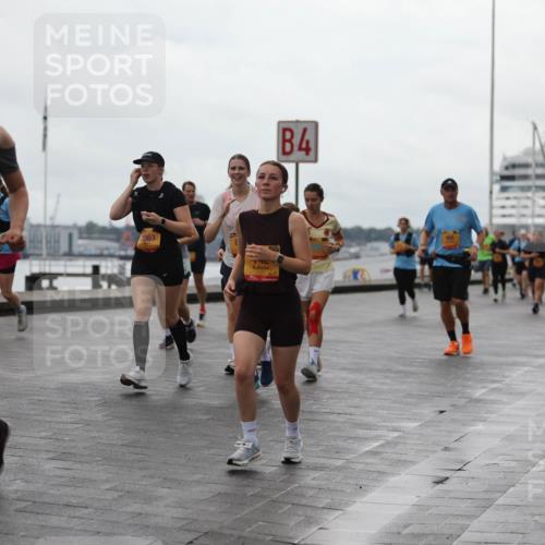 13.09.2026 - Kiel Lauf Andreas Tolksdorf http://msf.ph/oto/10405861 13.09.2026 11:07:33 Kiellinie 613, 39, 6227, 363, 4 meine-sportfotos.de