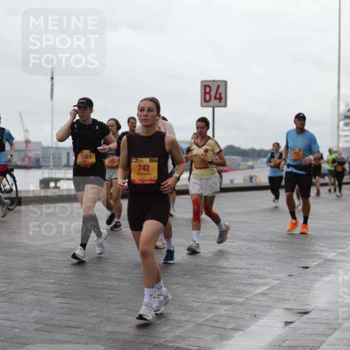 13.09.2026 - Kiel Lauf Andreas Tolksdorf http://msf.ph/oto/10405872 13.09.2026 11:07:33 Kiellinie 27, 1172, 8363, 1, 39, 742, 4 meine-sportfotos.de