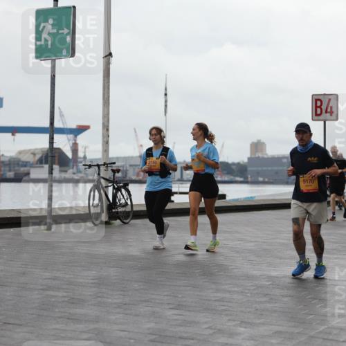 13.09.2026 - Kiel Lauf Andreas Tolksdorf http://msf.ph/oto/10405981 13.09.2026 11:07:40 Kiellinie 3, 3166, 5170, 4, 9239 meine-sportfotos.de
