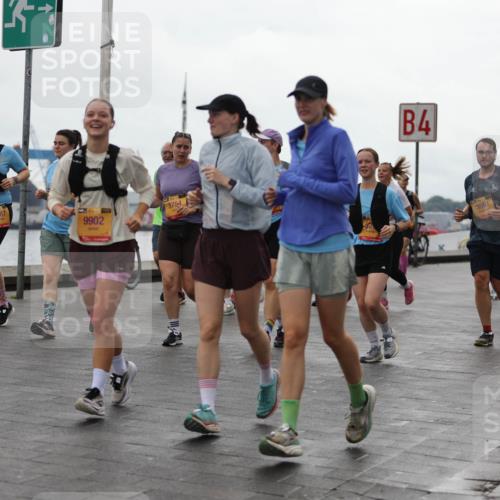 13.09.2026 - Kiel Lauf Andreas Tolksdorf http://msf.ph/oto/10406096 13.09.2026 11:07:48 Kiellinie 4487, 9902, 3754, 4, 3597 meine-sportfotos.de