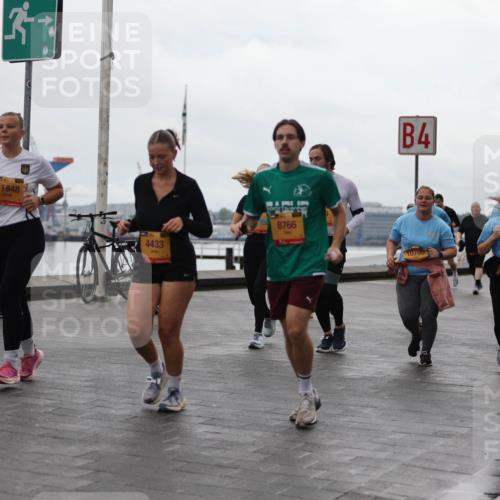13.09.2026 - Kiel Lauf Andreas Tolksdorf http://msf.ph/oto/10406109 13.09.2026 11:07:52 Kiellinie 11848, 4433, 8766, 4, 10796 meine-sportfotos.de