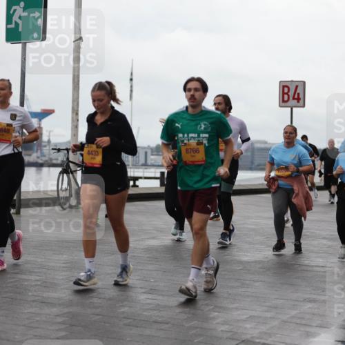 13.09.2026 - Kiel Lauf Andreas Tolksdorf http://msf.ph/oto/10406112 13.09.2026 11:07:52 Kiellinie 11848, 4433, 8766, 36, 4, 10796 meine-sportfotos.de