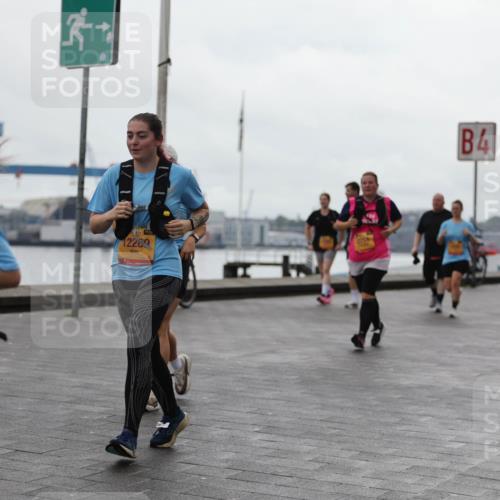 13.09.2026 - Kiel Lauf Andreas Tolksdorf http://msf.ph/oto/10406199 13.09.2026 11:07:56 Kiellinie 38, 12269, 4 meine-sportfotos.de