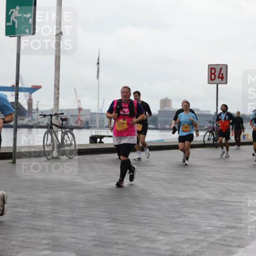 13.09.2026 - Kiel Lauf Andreas Tolksdorf http://msf.ph/oto/10406207 13.09.2026 11:07:56 Kiellinie 3, 2885, 2714, 3959, 4, 2727 meine-sportfotos.de