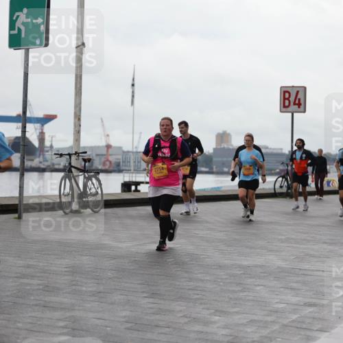13.09.2026 - Kiel Lauf Andreas Tolksdorf http://msf.ph/oto/10406209 13.09.2026 11:07:57 Kiellinie 2885, 2714, 9716, 4 meine-sportfotos.de