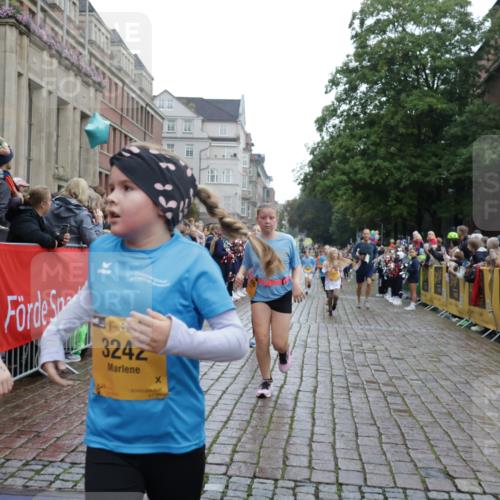 13.09.2026 - Kiel Lauf Yannick Fuchs http://msf.ph/oto/10406211 13.09.2026 08:58:34 Ziel 515, 1188, 1382, 2100, 3217, 4965, 5092, 5200, 5908, 7022, 8354, 11430, 11783, 734, 1158, 1462, 1791, 2710, 2908, 3145, 3150, 3217, 3492, 3567, 3686, 3891, 4115, 4491, 4546, 4550, 4622, 4995, 4999, 5005, 6246, 6350, 6428, 6588, 6984, 7018, 7026, 7031, 7574, 7576, 7812, 8067, 9097, 9372, 9490, 9585, 9620, 9622, 9701, 9852, 10242, 10566, 10890, 10899, 10925, 11077, 11638, 11673, 12216, 27, 339, 1119, 1348, 3242, 5201, 5536, 5537, 6151, 6573, 6896, 7407, 57 meine-sportfotos.de