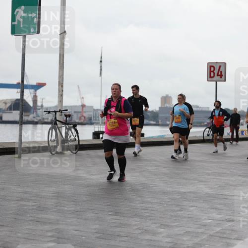 13.09.2026 - Kiel Lauf Andreas Tolksdorf http://msf.ph/oto/10406213 13.09.2026 11:07:57 Kiellinie 2885, 2714, 3959, 4 meine-sportfotos.de