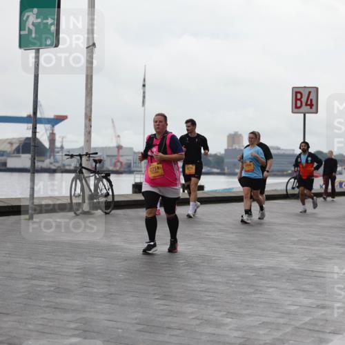 13.09.2026 - Kiel Lauf Andreas Tolksdorf http://msf.ph/oto/10406214 13.09.2026 11:07:57 Kiellinie 2885, 2714, 9716, 4 meine-sportfotos.de