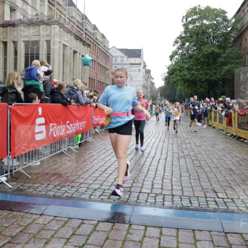 13.09.2026 - Kiel Lauf Yannick Fuchs http://msf.ph/oto/10406219 13.09.2026 08:58:35 Ziel 515, 1188, 1382, 2100, 4965, 5092, 5200, 5536, 5537, 5908, 7022, 8354, 11430, 11783, 12297, 734, 1158, 1382, 1462, 1791, 2710, 2908, 3145, 3150, 3217, 3492, 3567, 3686, 3891, 4115, 4491, 4546, 4550, 4622, 4995, 4999, 5005, 6246, 6350, 6428, 6588, 6984, 7018, 7026, 7031, 7574, 7576, 7812, 8067, 9097, 9372, 9490, 9585, 9620, 9622, 9701, 9852, 10242, 10566, 10890, 10899, 10925, 11077, 11638, 11673, 12216, 27, 339, 1119, 1348, 3242, 5201, 6151, 6573, 6896, 7223, 7407 meine-sportfotos.de