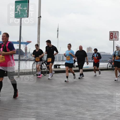 13.09.2026 - Kiel Lauf Andreas Tolksdorf http://msf.ph/oto/10406245 13.09.2026 11:07:58 Kiellinie 31, 2714, 9716, 3959, 4, 2727 meine-sportfotos.de