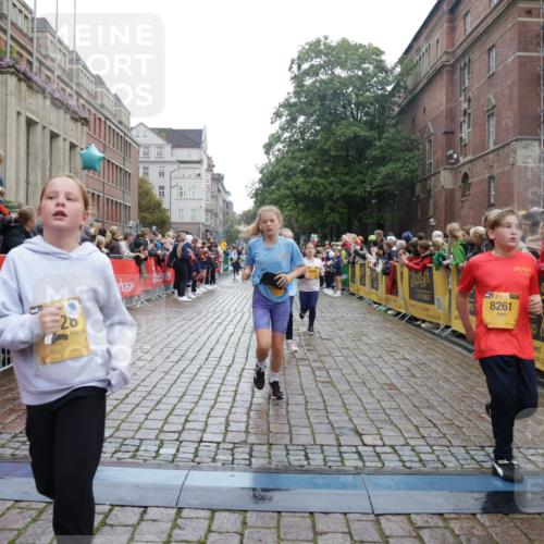 13.09.2026 - Kiel Lauf Yannick Fuchs http://msf.ph/oto/10406377 13.09.2026 08:58:51 Ziel 27, 339, 1119, 1348, 3242, 5201, 6151, 6573, 6896, 7223, 7407, 9773, 10211, 10292, 10821, 11252, 11386, 11924, 12517, 515, 1158, 1188, 1382, 2100, 3145, 3150, 3217, 3492, 3686, 4115, 4546, 4622, 4965, 5092, 5200, 5536, 5537, 5908, 6588, 7018, 7022, 8067, 8354, 9620, 9701, 9852, 10242, 10890, 10925, 11077, 11430, 11783, 12297, 118, 512, 1848, 2725, 3543, 3666, 4026, 5106, 5629, 6883, 7028, 7739, 7916, 8261, 8944, 9215, 734, 2710, 3145, 3150, 3492, 4546 meine-sportfotos.de