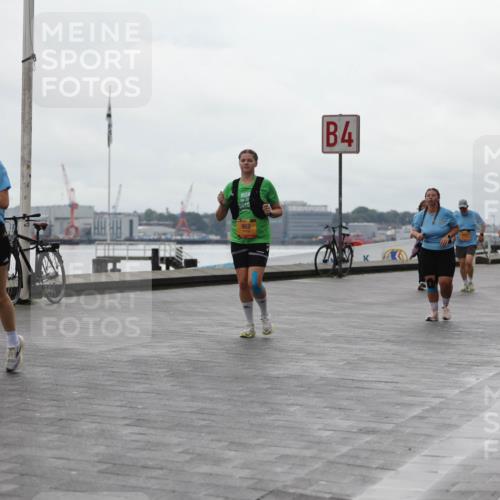 13.09.2026 - Kiel Lauf Andreas Tolksdorf http://msf.ph/oto/10406384 13.09.2026 11:08:13 Kiellinie 6356, 11950, 962, 4, 3 meine-sportfotos.de
