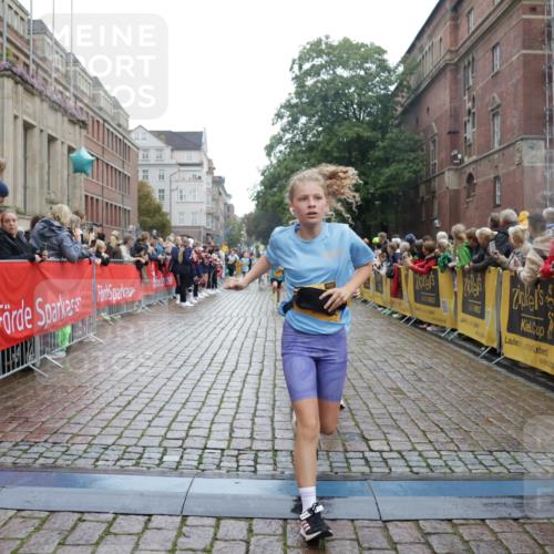 13.09.2026 - Kiel Lauf Yannick Fuchs http://msf.ph/oto/10406388 13.09.2026 08:58:51 Ziel 27, 339, 1119, 1348, 3242, 5201, 6151, 6573, 6896, 7223, 7407, 9773, 10211, 10292, 10821, 11252, 11386, 11924, 12517, 515, 1158, 1188, 1382, 2100, 3145, 3150, 3217, 3492, 3686, 4115, 4546, 4622, 4965, 5092, 5200, 5536, 5537, 5908, 6588, 7018, 7022, 8067, 8354, 9620, 9701, 9852, 10242, 10890, 10925, 11077, 11430, 11783, 12297, 118, 512, 1848, 2725, 3543, 3666, 4026, 5106, 5629, 6883, 7028, 7739, 7916, 8261, 8944, 9215, 734, 2710, 3145, 3150, 3492, 4546 meine-sportfotos.de