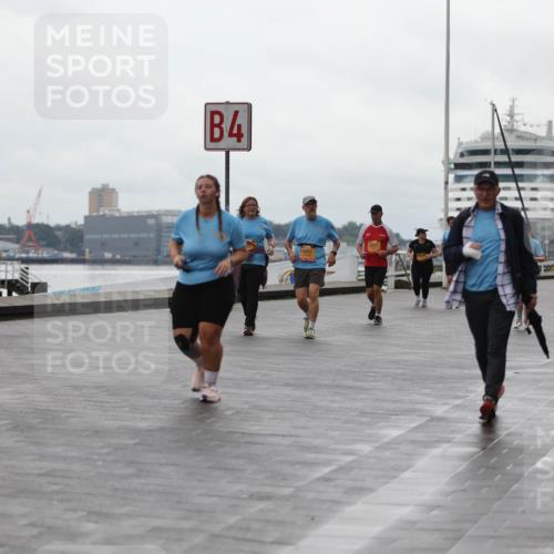 13.09.2026 - Kiel Lauf Andreas Tolksdorf http://msf.ph/oto/10406426 13.09.2026 11:08:16 Kiellinie 4, 3 meine-sportfotos.de