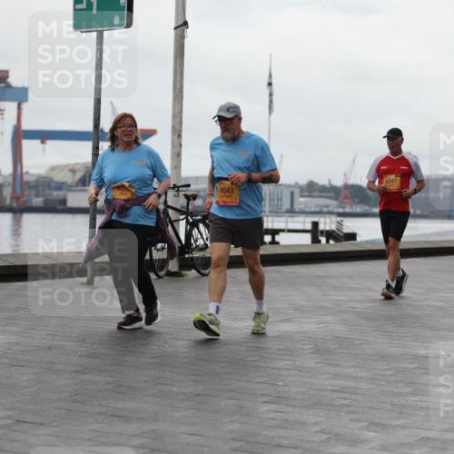 13.09.2026 - Kiel Lauf Andreas Tolksdorf http://msf.ph/oto/10406456 13.09.2026 11:08:21 Kiellinie 31, 9043, 8247, 4 meine-sportfotos.de