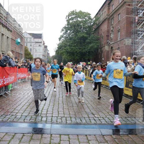 13.09.2026 - Kiel Lauf Yannick Fuchs http://msf.ph/oto/10406462 13.09.2026 08:58:59 Ziel 512, 1119, 1848, 2725, 3242, 5106, 5629, 6151, 6883, 6896, 7223, 7739, 7916, 8944, 10292, 10334, 10821, 11201, 11386, 11575, 11924, 27, 339, 515, 1119, 1188, 1348, 1382, 2100, 3217, 4965, 5092, 5200, 5201, 5536, 5537, 5908, 6151, 6573, 7022, 7407, 8354, 9773, 10211, 10821, 11252, 11386, 11430, 11783, 12297, 12517, 118, 3543, 3666, 3767, 4026, 4064, 4164, 4444, 6480, 6816, 7028, 7706, 8261, 9215, 9430, 1158, 1382, 3217, 3492, 3686, 4115, 4546, 4622 meine-sportfotos.de