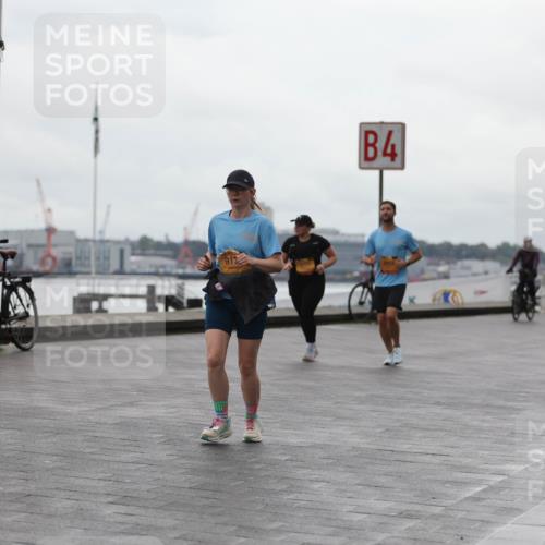 13.09.2026 - Kiel Lauf Andreas Tolksdorf http://msf.ph/oto/10406494 13.09.2026 11:08:24 Kiellinie 8247, 4 meine-sportfotos.de