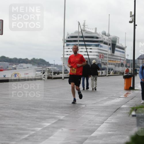 13.09.2026 - Kiel Lauf Andreas Tolksdorf http://msf.ph/oto/10406724 13.09.2026 11:09:20 Kiellinie 4, 3898, 3 meine-sportfotos.de