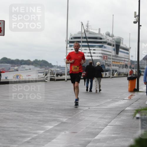 13.09.2026 - Kiel Lauf Andreas Tolksdorf http://msf.ph/oto/10406729 13.09.2026 11:09:20 Kiellinie 4, 3898, 3 meine-sportfotos.de