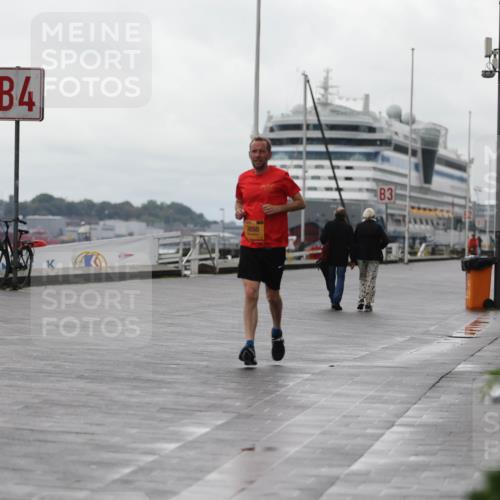 13.09.2026 - Kiel Lauf Andreas Tolksdorf http://msf.ph/oto/10406741 13.09.2026 11:09:21 Kiellinie 4, 3898, 3 meine-sportfotos.de