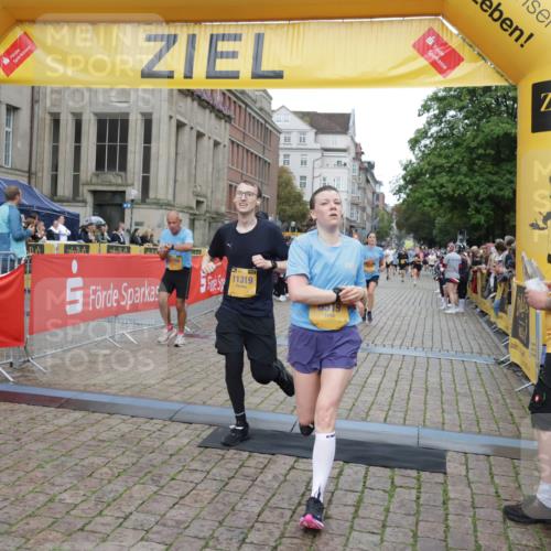 13.09.2026 - Kiel Lauf Yannick Fuchs http://msf.ph/oto/10406812 13.09.2026 10:33:07 Ziel 1327, 3997, 6988, 7030, 10181, 10552, 10773, 32, 342, 870, 875, 1393, 1467, 1612, 1801, 3327, 4236, 4393, 4963, 5721, 6337, 7471, 7650, 8033, 8621, 8683, 9123, 9222, 9879, 10338, 11299, 11597, 12353, 12728, 864, 1331, 1525, 1979, 2824, 3991, 4929, 5197, 5274, 5907, 6537, 6775, 7709, 8280, 9411, 9891, 9975, 10331, 10448, 11063, 11754, 12277, 12339, 1393, 3170, 4236, 4512, 6435, 8033, 8683, 9123, 11299, 11319, 12071, 12367 meine-sportfotos.de