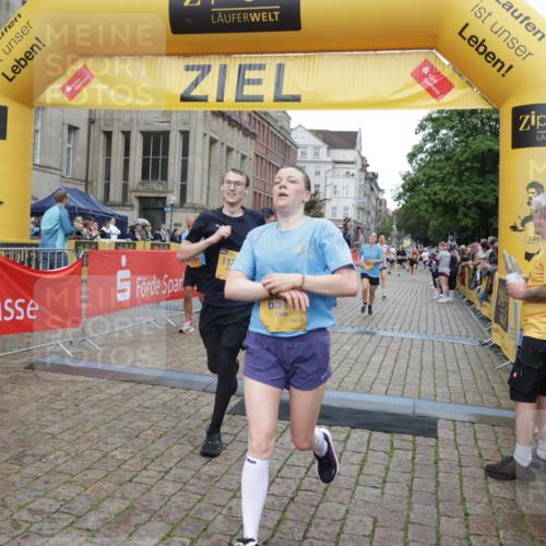 13.09.2026 - Kiel Lauf Yannick Fuchs http://msf.ph/oto/10406820 13.09.2026 10:33:07 Ziel 1327, 3997, 6988, 7030, 10181, 10552, 10773, 32, 342, 870, 875, 1393, 1467, 1612, 1801, 3327, 4236, 4393, 4963, 5721, 6337, 7471, 7650, 8033, 8621, 8683, 9123, 9222, 9879, 10338, 11299, 11597, 12353, 12728, 864, 1331, 1525, 1979, 2824, 3991, 4929, 5197, 5274, 5907, 6537, 6775, 7709, 8280, 9411, 9891, 9975, 10331, 10448, 11063, 11754, 12277, 12339, 1393, 3170, 4236, 4512, 6435, 8033, 8683, 9123, 11299, 11319, 12071, 12367 meine-sportfotos.de