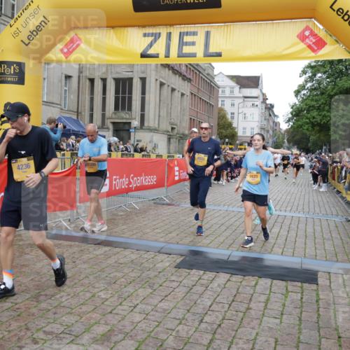 13.09.2026 - Kiel Lauf Yannick Fuchs http://msf.ph/oto/10406854 13.09.2026 10:33:10 Ziel 1327, 3997, 5907, 6988, 7030, 8280, 10181, 10552, 10773, 11754, 12277, 32, 342, 870, 875, 1393, 1467, 1612, 1801, 3327, 4393, 4963, 5721, 6337, 7471, 7650, 8621, 8683, 9222, 9879, 10338, 11597, 12353, 12728, 813, 864, 1331, 1525, 1979, 2824, 3991, 4929, 5197, 5274, 6537, 6775, 7709, 9411, 9891, 9975, 10331, 10448, 11063, 12339, 1393, 3170, 4236, 4512, 8033, 8683, 9123, 11299, 11319, 12071 meine-sportfotos.de