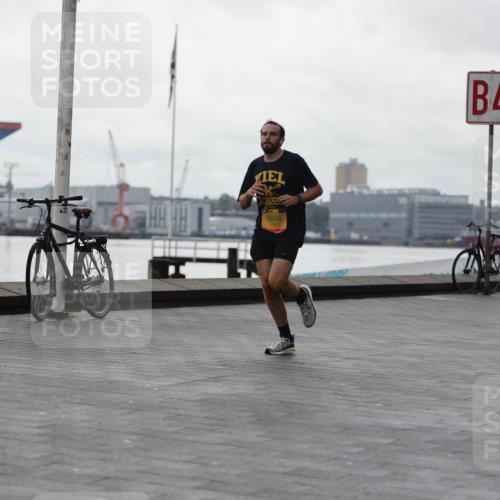 13.09.2026 - Kiel Lauf Andreas Tolksdorf http://msf.ph/oto/10406866 13.09.2026 11:12:43 Kiellinie 9046, 4 meine-sportfotos.de
