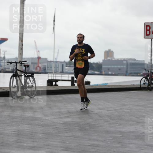 13.09.2026 - Kiel Lauf Andreas Tolksdorf http://msf.ph/oto/10406869 13.09.2026 11:12:43 Kiellinie 9046, 4 meine-sportfotos.de