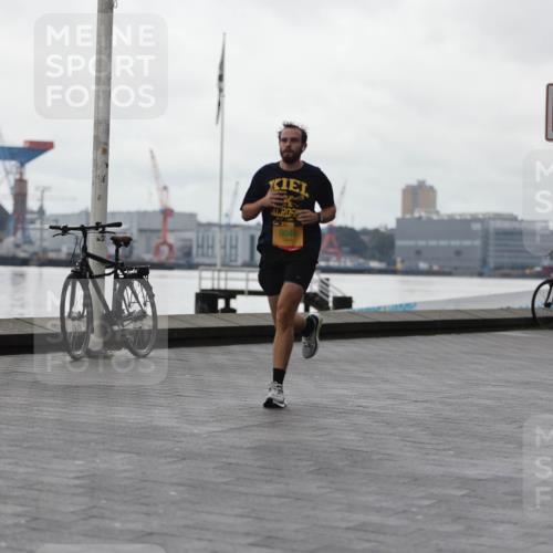 13.09.2026 - Kiel Lauf Andreas Tolksdorf http://msf.ph/oto/10406875 13.09.2026 11:12:43 Kiellinie 9046, 4 meine-sportfotos.de
