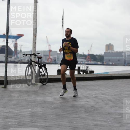 13.09.2026 - Kiel Lauf Andreas Tolksdorf http://msf.ph/oto/10406886 13.09.2026 11:12:43 Kiellinie 9046, 4 meine-sportfotos.de