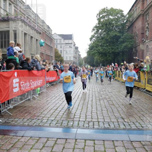 13.09.2026 - Kiel Lauf Yannick Fuchs http://msf.ph/oto/10406961 13.09.2026 08:59:51 Ziel 28, 533, 621, 2789, 2906, 2962, 3865, 3867, 7919, 8673, 9036, 9939, 12298, 125, 579, 1413, 1549, 1792, 2342, 3165, 3537, 3803, 3890, 3958, 4164, 4426, 4481, 4498, 4886, 5016, 5131, 5590, 6480, 6816, 6943, 6944, 7320, 7337, 7371, 7396, 7401, 7981, 8069, 8153, 8530, 8932, 9151, 9293, 9358, 9370, 9394, 9623, 10665, 10682, 10723, 11189, 11364, 11395, 11570, 11617, 11980, 12004, 12329, 12383, 12586, 4001, 4793, 7746, 9003, 9421, 9520, 10083, 3543 meine-sportfotos.de